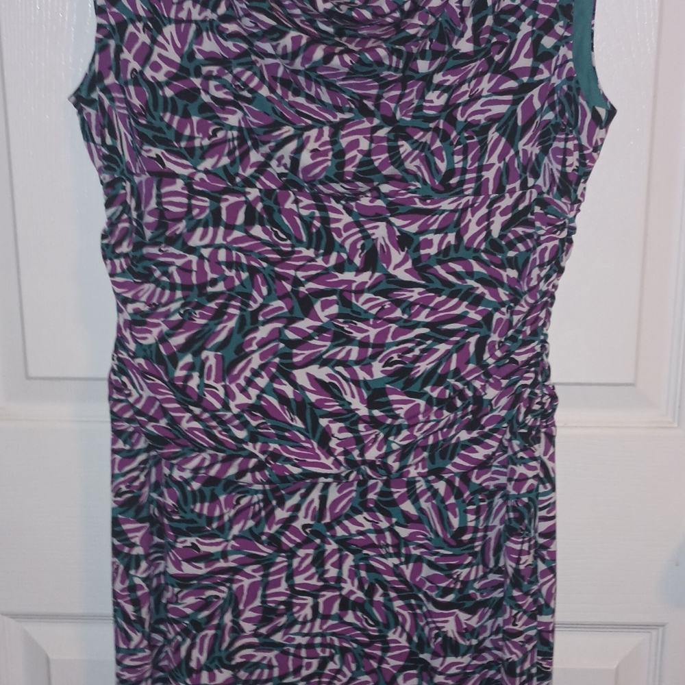 Dress - Picture 4 of 5